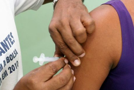 Vacinação contra a gripe é prorrogada até 1º de junho