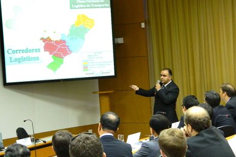 Secretário Francisco Vuolo fala sobre logística de Mato Grosso para empresários coreanos