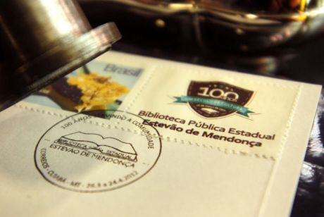 Biblioteca Estevão de Mendonça ganha divulgação internacional com lançamento de selo e carimbo