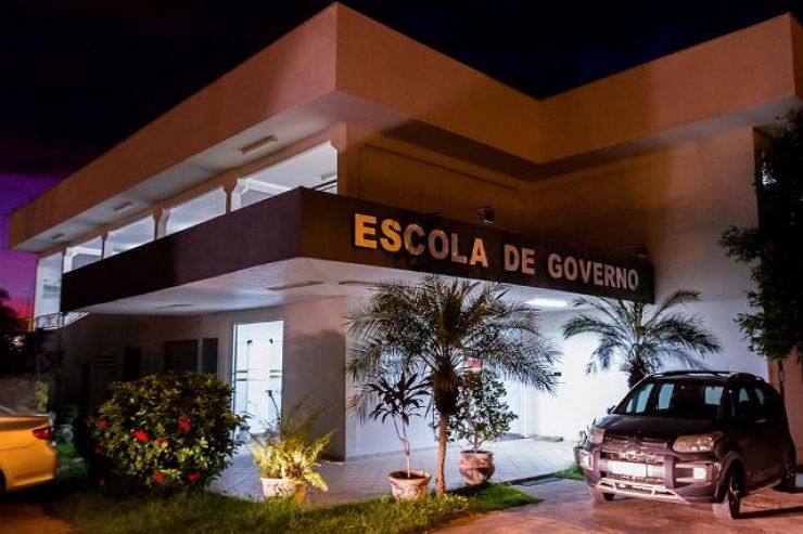 Escola de Governo tem cinco cursos com inscrições abertas