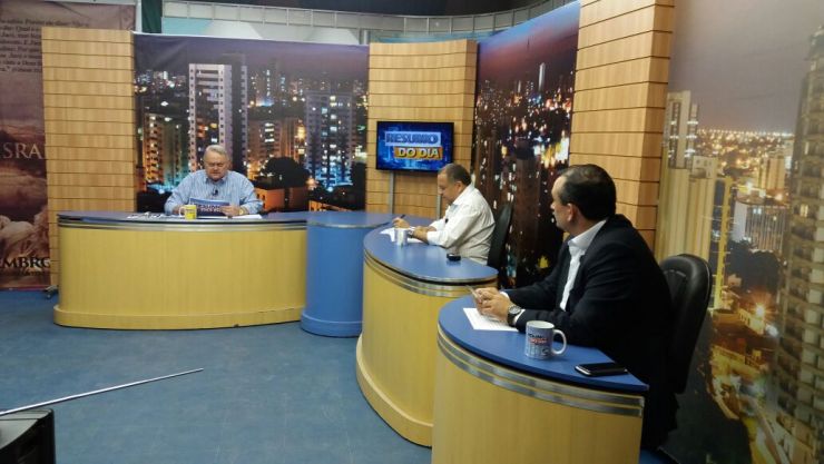 Modesto fala sobre novo calendário de pagamento de salários