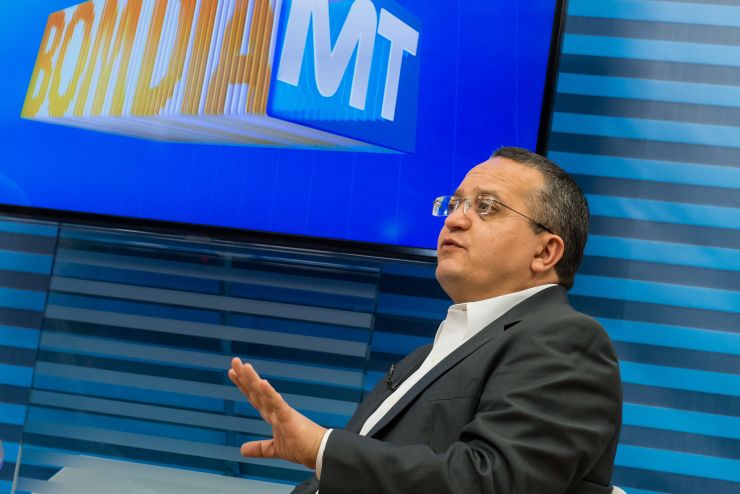 Prioridade do Governo é dialogar com servidores e honrar salários