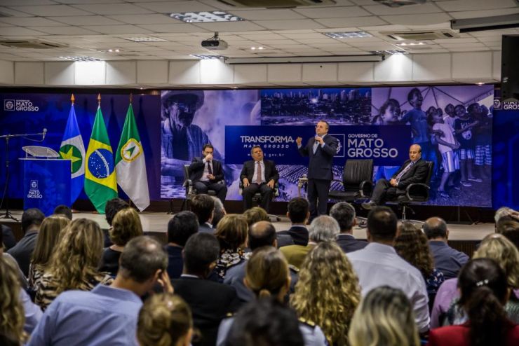 Governo realiza palestra voltada à eficiência de gestão e superação de crise