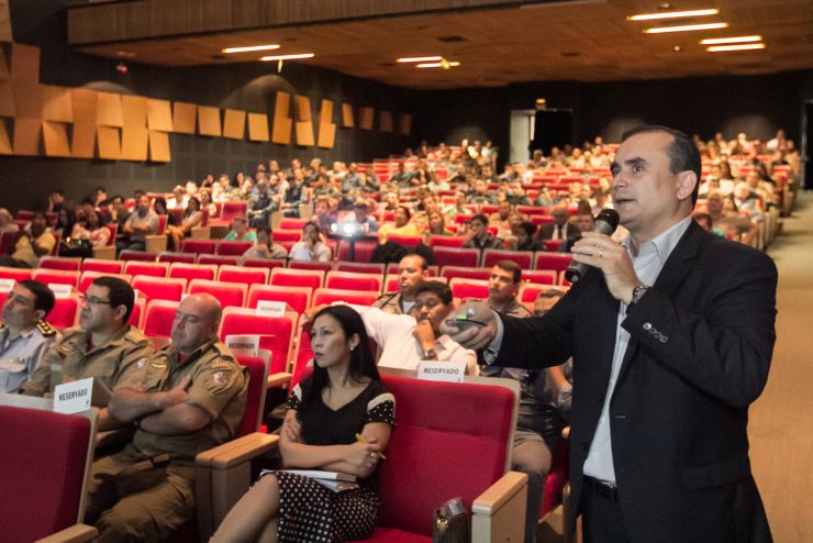 Governo apresentará proposta para Fórum Sindical no mês de junho