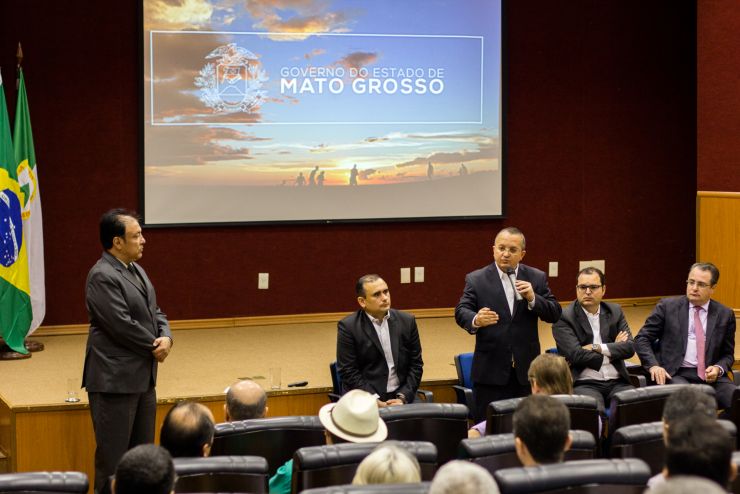 Crise impede pagamento de RGA a servidores estaduais