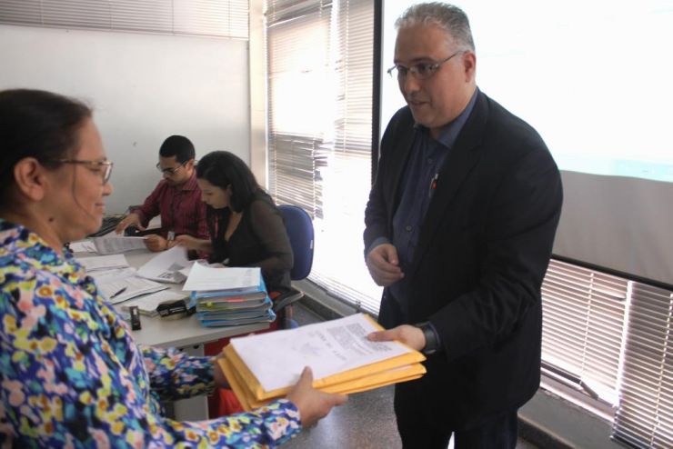 Seges realiza primeiro pregão presencial do ano