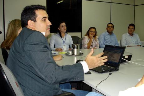 Dnit conhece atuação da AGE nas licitações pelo Regime Diferenciado de Contratação