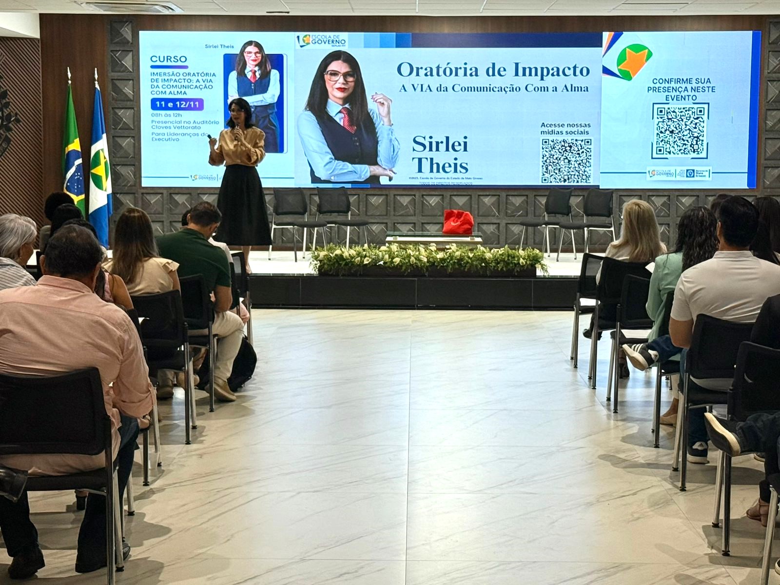 Escola de Governo realiza curso Imersão Oratória de Impacto