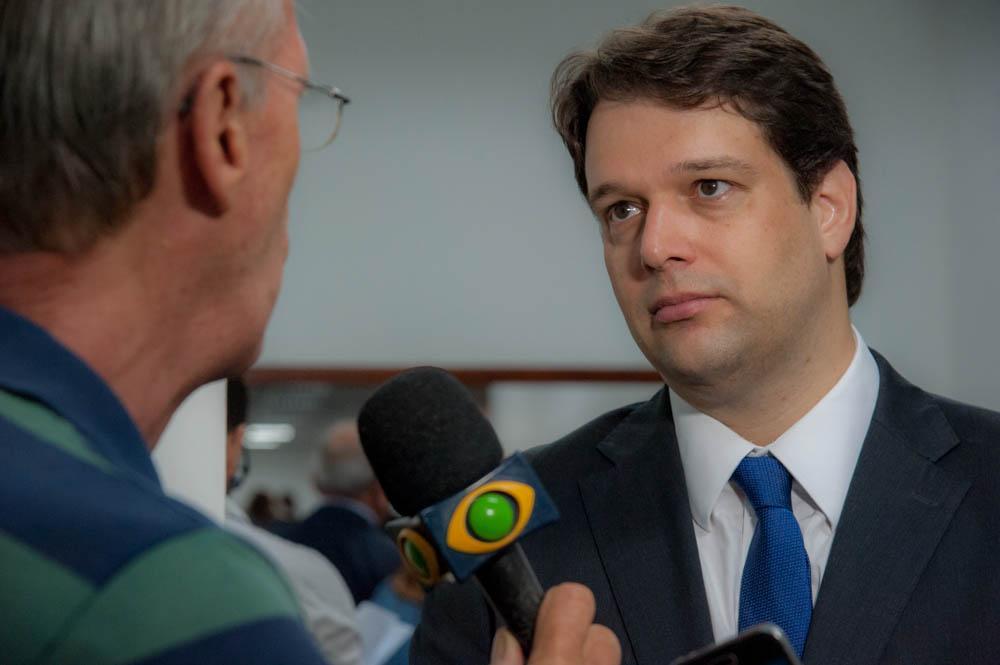 Secretário mantém diálogo com representantes de sindicatos de servidores