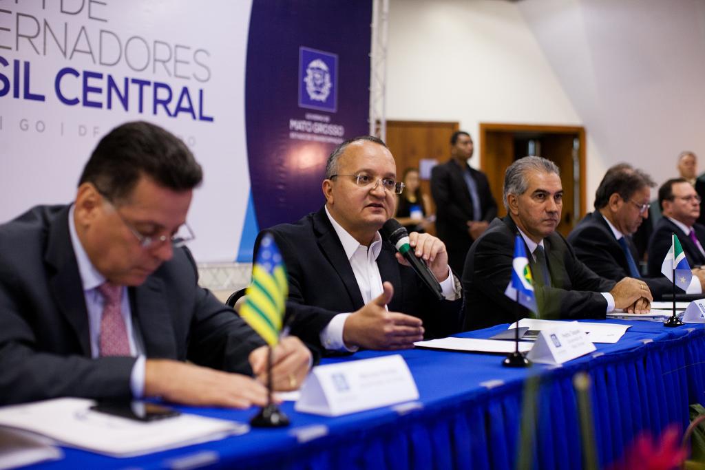 Governadores deliberam políticas de curto e médio prazo para região