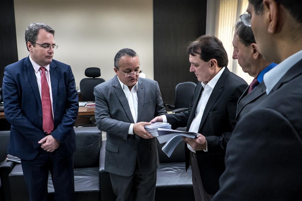 Balanço Anual das Contas do Estado é entregue ao TCE
