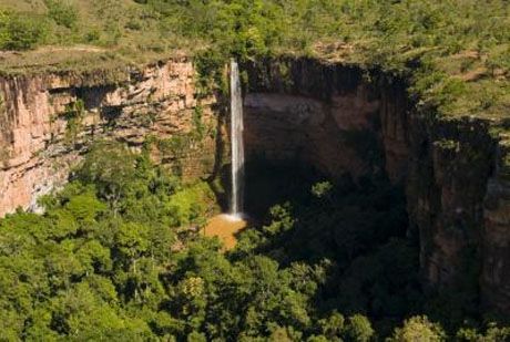 Chapada dos Guimarães ganha trilha para deficientes visuais